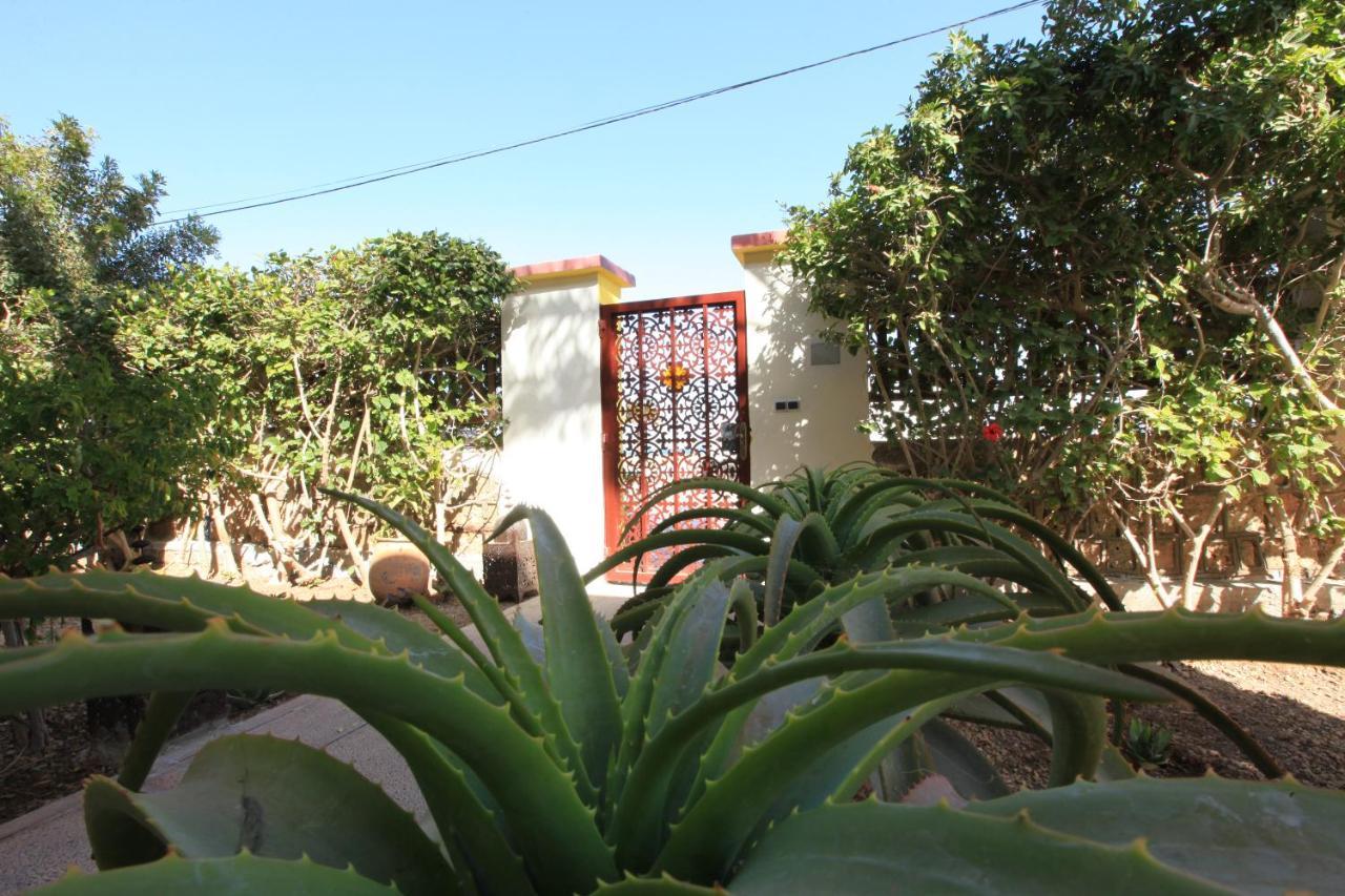 La Maison Jaune Dakhla Maison D'Hotes Exterior photo